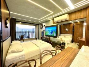 Luxury Collection Studio Hard Rock Cafe